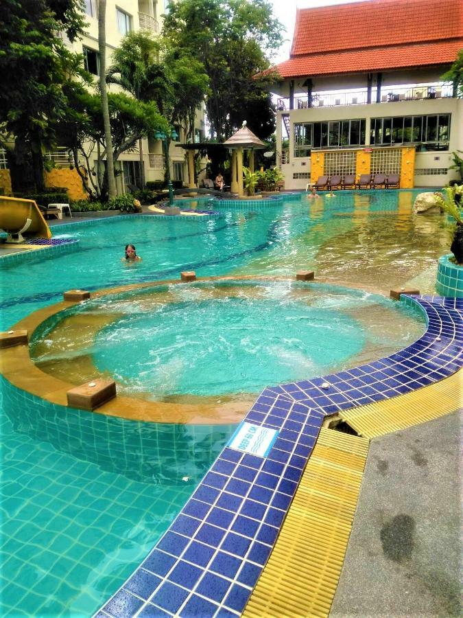 Hin Nam Sai Suay Condominium Hua Hin Exterior photo